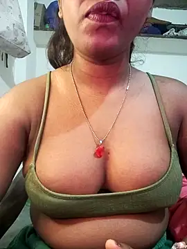 Snapshot of Lovely_Payal chatting on February 15, 2026, 7:38 am Lovely Payal online show from February 15, 2026, 7:38 am