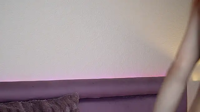 JoelleApril online show from February 8, 2026, 9:29 pm