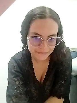 Tamilin miller online show from October 17, 2025, 4:53 pm
