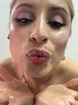 Adeline 1 online show from February 3, 2026, 2:53 am