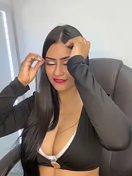  Isabella 1 online show from November 14, 2025, 2:32 am