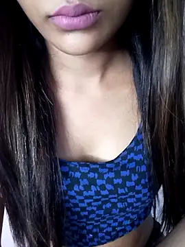 Snapshot of Namita-Love chatting on October 19, 2025, 6:14 am Namita-Love online show from October 19, 2025, 6:14 am