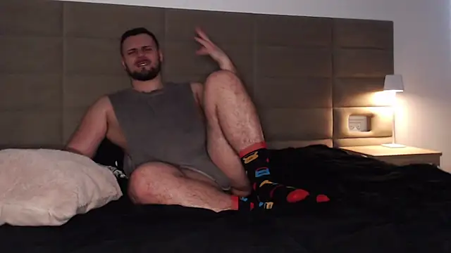 Snapshot of BriannSmith chatting on February 26, 2026, 1:54 pm BriannSmith online show from February 26, 2026, 1:54 pm