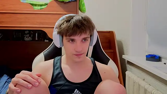 sweeetangeel online show from December 22, 2025, 7:55 pm