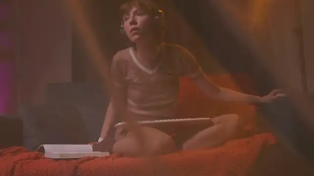 your carrie online show from November 12, 2025, 10:26 am