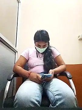 Snapshot of PG_girl_12th chatting on October 13, 2025, 7:19 am PG girl 12th online show from October 13, 2025, 7:19 am