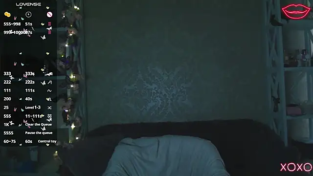 Snapshot of kiksee_ chatting on February 26, 2026, 5:50 am kiksee online show from February 26, 2026, 5:50 am