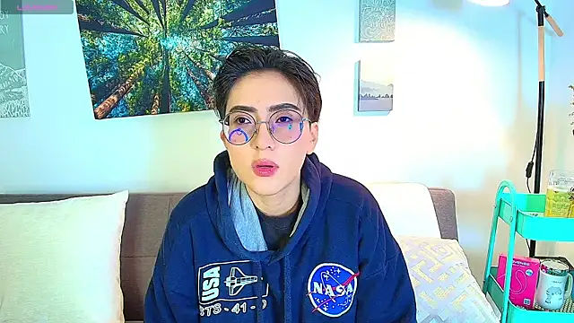 Snapshot of Alex_carter chatting on October 14, 2025, 10:16 am Alex carter online show from October 14, 2025, 10:16 am