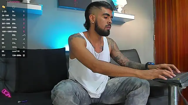 Snapshot of black_kameron_ chatting on October 28, 2025, 9:50 pm black kameron online show from October 28, 2025, 9:50 pm