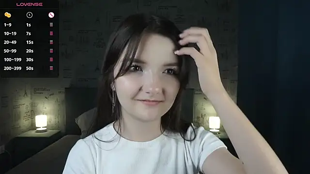 Snapshot of _Cute_World_ chatting on October 16, 2025, 9:49 pm  Cute World  online show from October 16, 2025, 9:49 pm