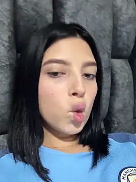 l0lita sweet online show from March 15, 2026, 7:53 pm