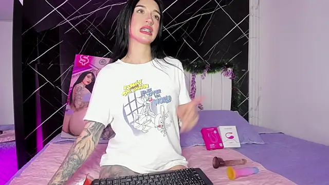 Candy leilaa3 online show from December 14, 2025, 5:13 am