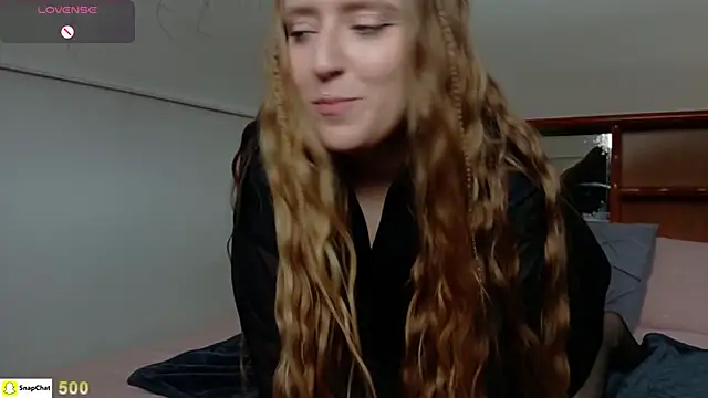 Pattyworld69 online show from April 13, 2026, 5:51 pm