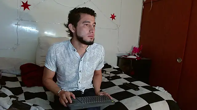 Snapshot of picante70_ chatting on February 20, 2026, 10:16 am picante70 online show from February 20, 2026, 10:16 am