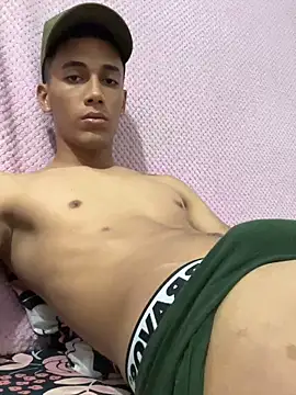 Adrian 0110 online show from April 26, 2026, 3:37 am