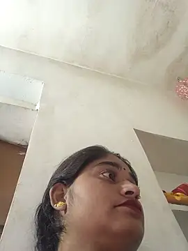 Snapshot of Meena_8 chatting on October 19, 2025, 4:40 pm Meena 8 online show from October 19, 2025, 4:40 pm