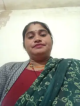 Snapshot of Meena_8 chatting on November 7, 2025, 3:34 pm Meena 8 online show from November 7, 2025, 3:34 pm
