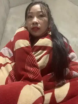 Linh sexyy online show from October 24, 2025, 8:11 am