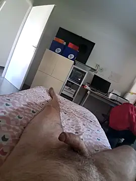 Snapshot of nico33000a chatting on October 14, 2025, 3:02 pm nico33000a online show from October 14, 2025, 3:02 pm