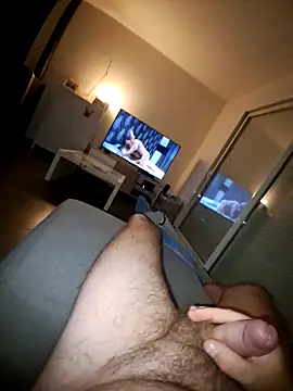 Snapshot of nico33000a chatting on February 10, 2026, 9:30 pm nico33000a online show from February 10, 2026, 9:30 pm