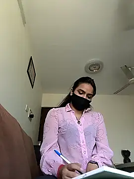 radhika4445 online show from March 21, 2026, 7:24 am