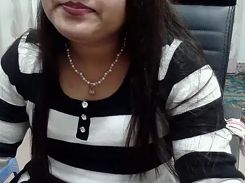 SexyRani2000 online show from January 18, 2026, 3:05 pm