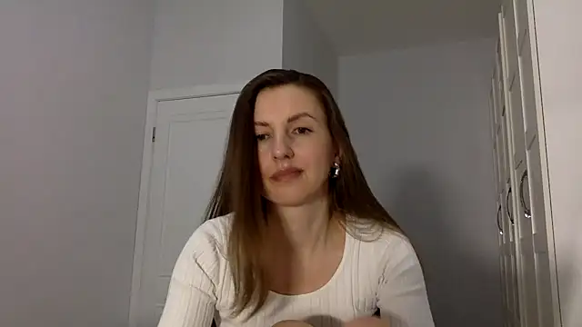Snapshot of Melivorra chatting on May 6, 2026, 9:31 pm Melivorra online show from May 6, 2026, 9:31 pm