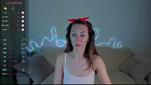 Lilith Sora online show from November 19, 2025, 6:41 pm