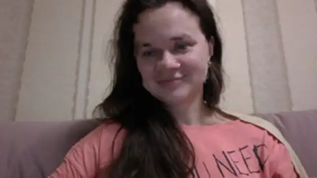 GiaaCaranggi online show from February 15, 2026, 8:38 pm