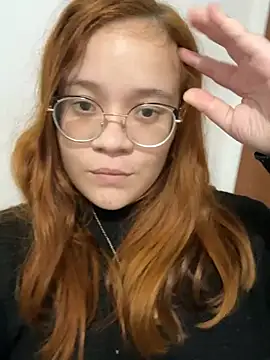 ruivinhadancer online show from May 22, 2026, 2:08 am