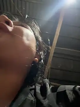 Linh-xxx online show from February 23, 2026, 12:46 pm