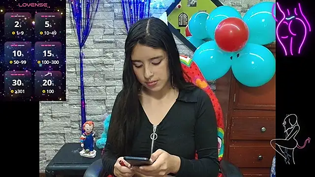 Snapshot of playboybunny-- chatting on November 1, 2025, 4:42 pm playboybunny-- online show from November 1, 2025, 4:42 pm