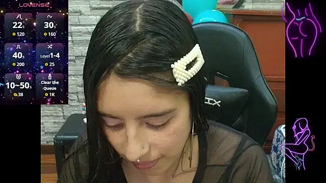 Snapshot of playboybunny-- chatting on November 4, 2025, 8:52 pm playboybunny-- online show from November 4, 2025, 8:52 pm