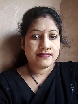 Snapshot of Rayal_bhabi chatting on May 8, 2026, 12:27 am Rayal bhabi online show from May 8, 2026, 12:27 am
