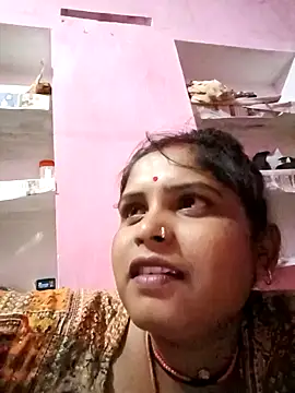 Manya cute online show from October 23, 2025, 2:05 pm