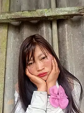 siusiu-00 online show from March 17, 2026, 3:33 am