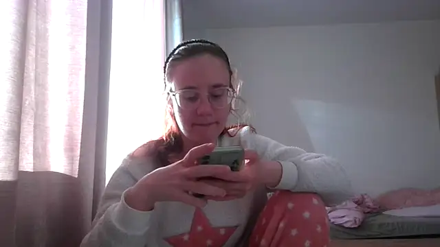 Snapshot of LuckySLove chatting on May 14, 2026, 5:20 pm LuckySLove online show from May 14, 2026, 5:20 pm