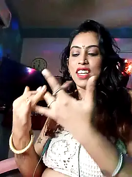 Darling Annie online show from October 28, 2025, 6:32 pm