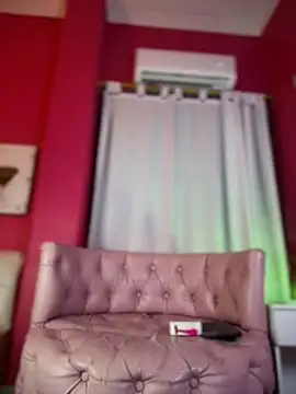 NovaFoxx online show from March 12, 2026, 7:42 pm