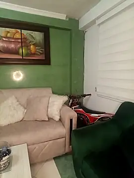  Pamelamilf online show from February 13, 2026, 4:08 am