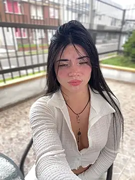 PamelaJonsom  online show from February 20, 2026, 4:18 pm