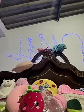 PamelaJonsom  online show from March 12, 2026, 1:01 am