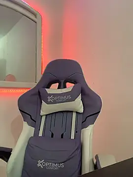 La-Gatiita-trans online show from April 2, 2026, 4:26 pm