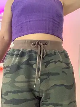 La-Gatiita-trans online show from April 4, 2026, 4:15 pm