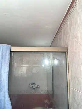 La-Gatiita-trans online show from April 7, 2026, 1:55 pm