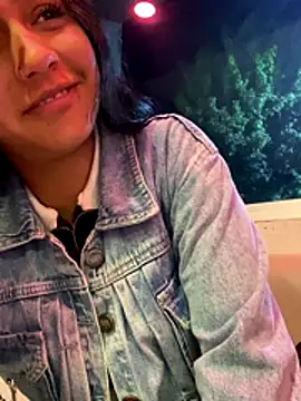 Nahomy cute1 online show from December 17, 2025, 4:51 am