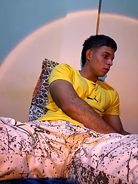 Snapshot of Michael_black01 chatting on December 14, 2025, 6:12 pm Michael black01 online show from December 14, 2025, 6:12 pm