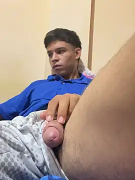 Snapshot of Michael_black01 chatting on January 14, 2026, 11:09 pm Michael black01 online show from January 14, 2026, 11:09 pm