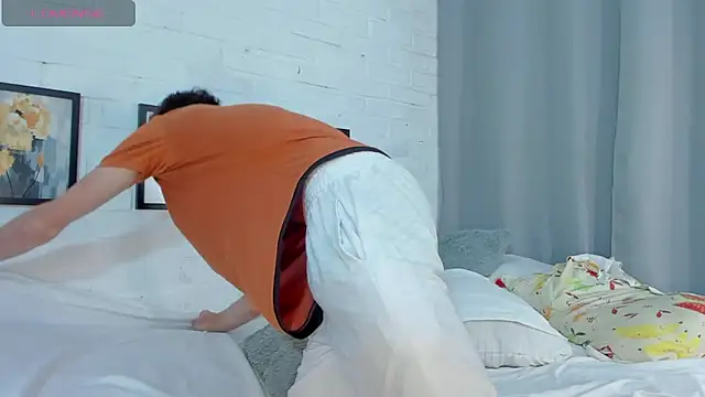 Snapshot of MATEO_HUNTER chatting on January 19, 2026, 1:42 am MATEO HUNTER online show from January 19, 2026, 1:42 am