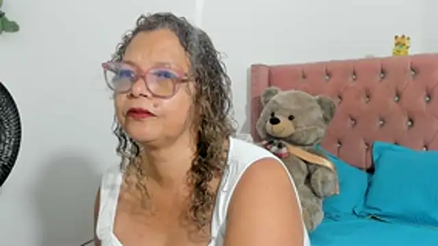 Snapshot of victoriaborunys chatting on June 24, 2026, 4:55 am victoriaborunys online show from June 24, 2026, 4:55 am
